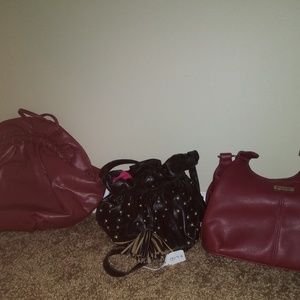 3 Classic purses